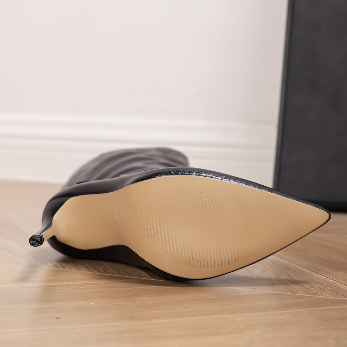 Glossy Black Stiletto Boots Stylish Women's Knee-High Glossy Black Pointed Toe Stiletto Boots