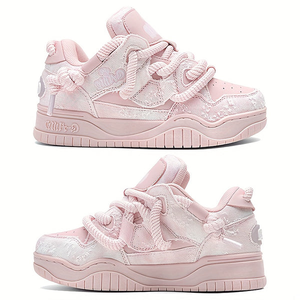 Unisex Cartoon Pattern Skateboarding Shoes, Low Top Lace-Up Sneakers, with Synthetic Upper, Fabric Inner