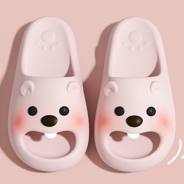 Graceful Little Beaver Cartoon Slippers, Indoor\u002FOutdoor Spring and Summer, Cool, Fashionable, Simple
