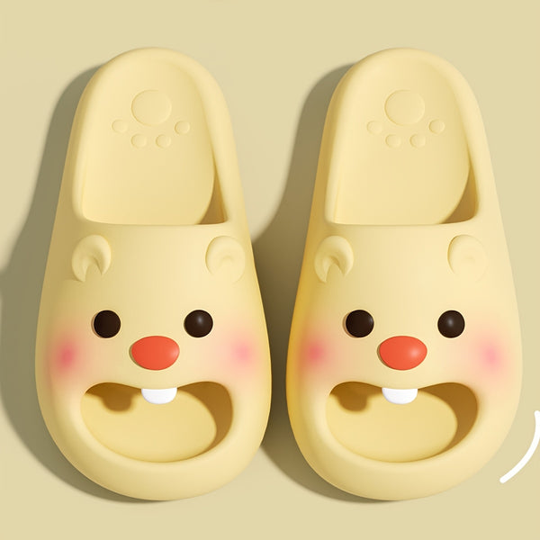 Graceful Little Beaver Cartoon Slippers, Indoor\u002FOutdoor Spring and Summer, Cool, Fashionable, Simple