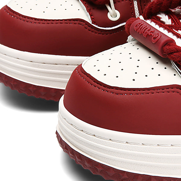 Unisex Skateboard Shoes Original Design Anti-Slip Versatile Thick Sole Flat Sneakers New Trendy